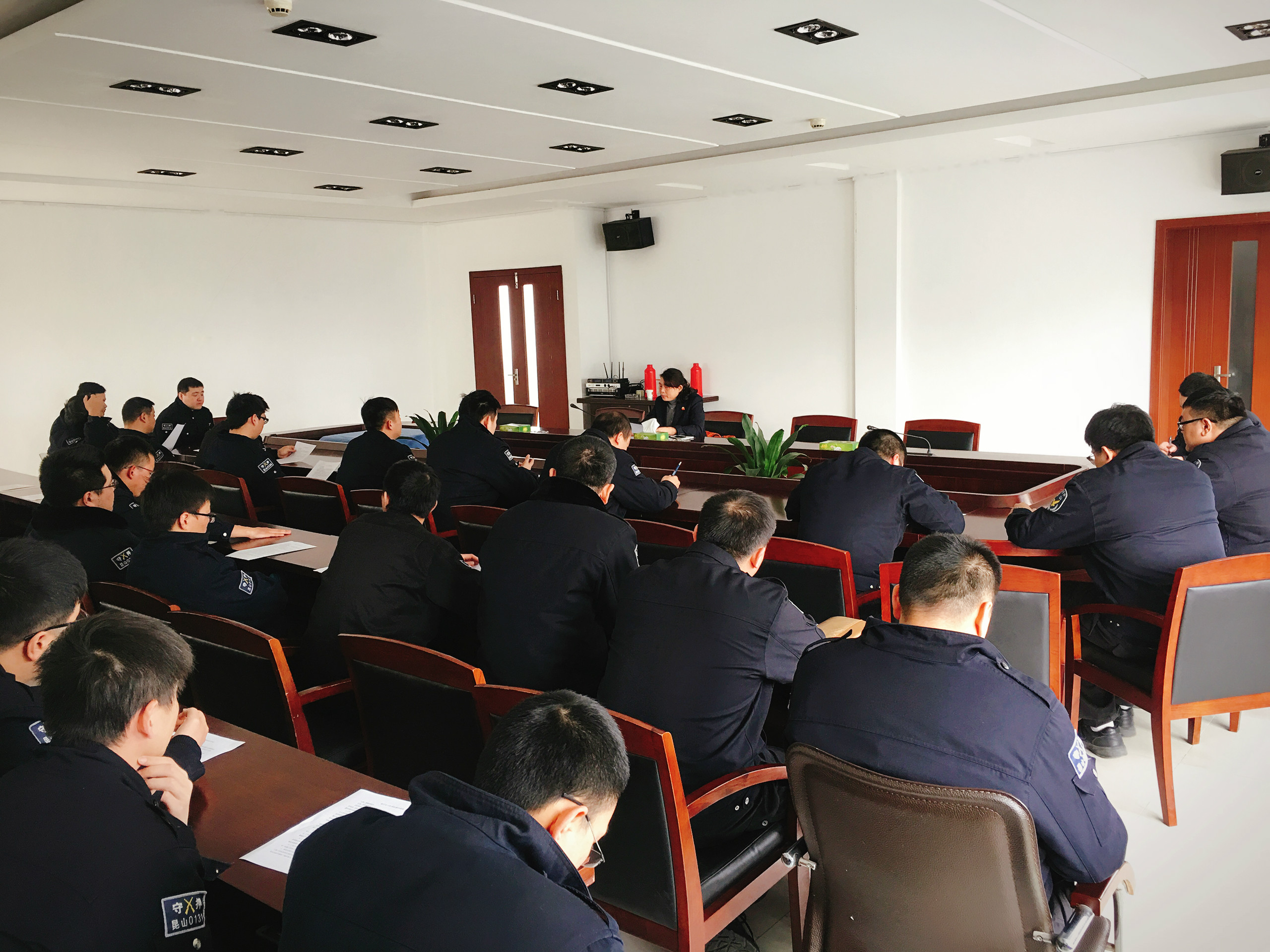 守押公司开展离行式ATM清机操作流程培训会.JPG