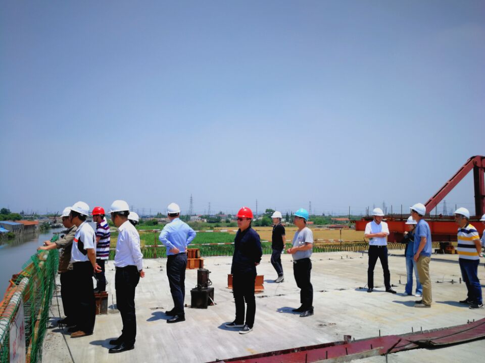 省交通厅质监局对杨林塘督查.jpg 省交通厅质监局对杨林塘督查.jpg