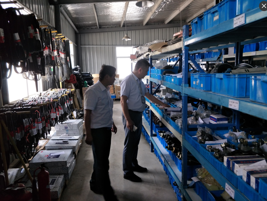 公交物资分公司开展安全生产月大检查.png 公交物资分公司开展安全生产月大检查.png