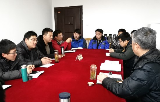 交流会_副本.jpg 交流会_副本.jpg