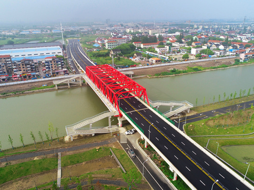 杨林塘桥梁4标陆杨公路桥正式通车03_副本.jpg 杨林塘桥梁4标陆杨公路桥正式通车03_副本.jpg