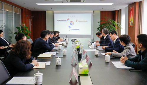 市委副书记、政法委书记徐华东在交发集团开展工作调研_副本.jpg 市委副书记、政法委书记徐华东在交发集团开展工作调研_副本.jpg