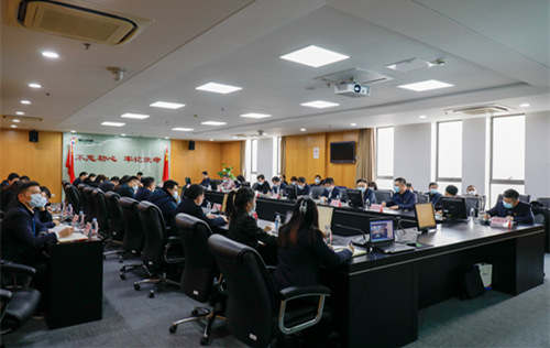蕴藏初心与恒心 蓄电赋能开新局 交发集团多措并举扎实开展党员冬训活动_副本.jpg 蕴藏初心与恒心 蓄电赋能开新局 交发集团多措并举扎实开展党员冬训活动_副本.jpg