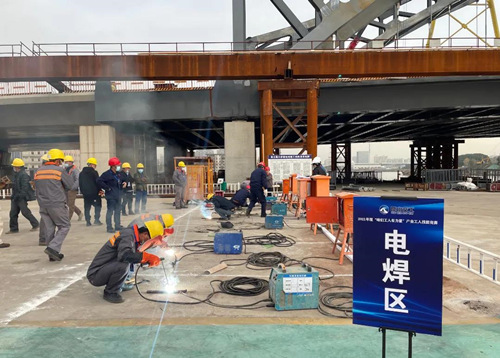 交发集团2021年度职工劳动竞赛尽显风采_副本.jpg 交发集团2021年度职工劳动竞赛尽显风采_副本.jpg