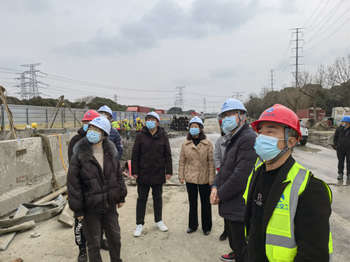 交发集团纪委开展交发集团节后复工复产暨疫情防控工作专项督查2_副本.jpg 交发集团纪委开展交发集团节后复工复产暨疫情防控工作专项督查2_副本.jpg